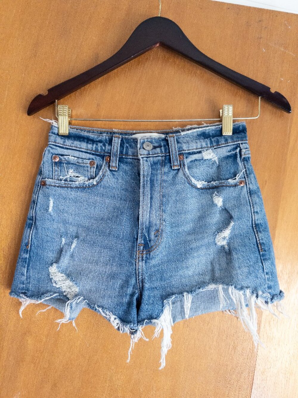 Abercrombie & Fitch Shorts | Abercrombie & Fitch High Rise Mom Shorts | Size 24